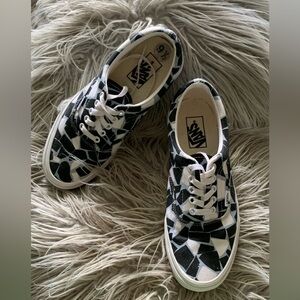 Vans Monochrome Geometric Pattern Sneakers